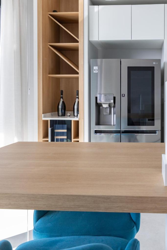 Modern apartment in the center of St Julians photo 1