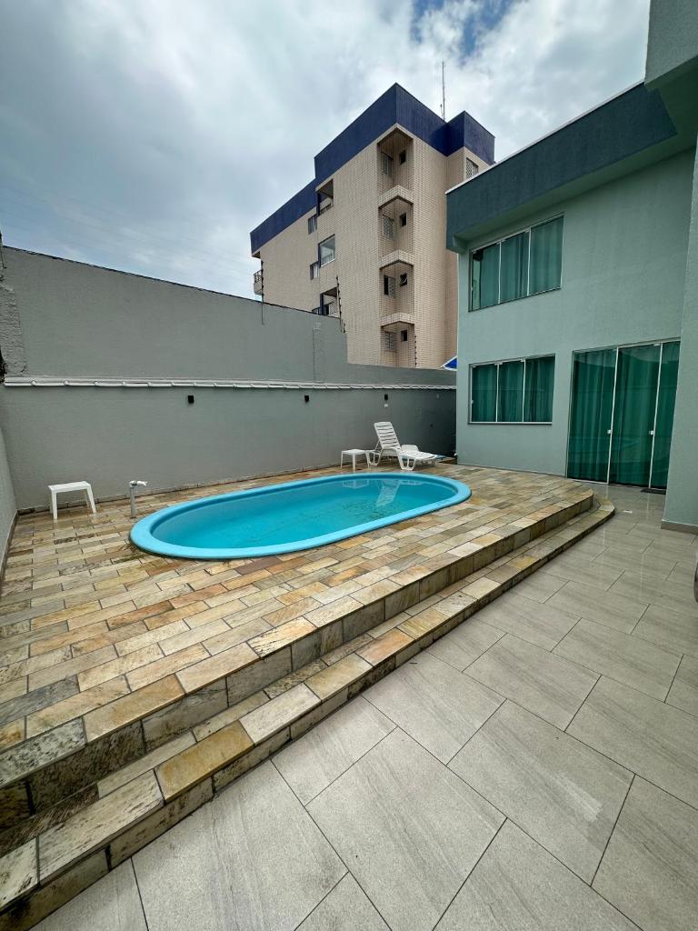 Sobrado aconchegante para até 10 pessoas com piscina photo 2