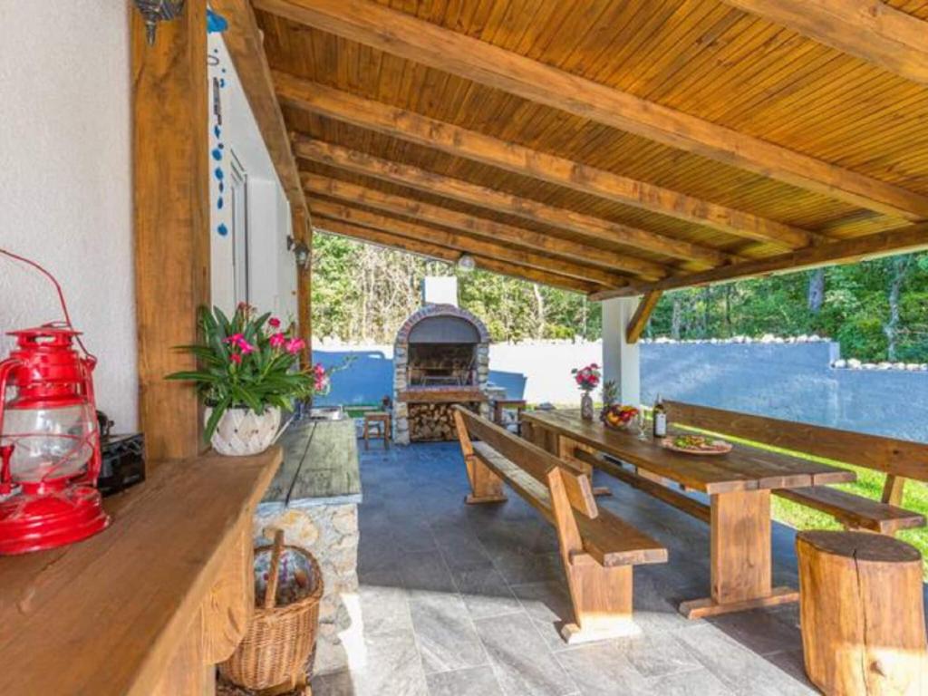 Adorable villa with pool and terrace surrounded by nature photo 2