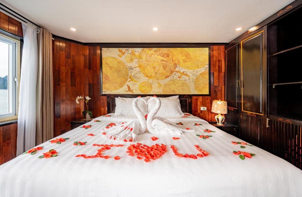 Dragon Crown Legend Cruise