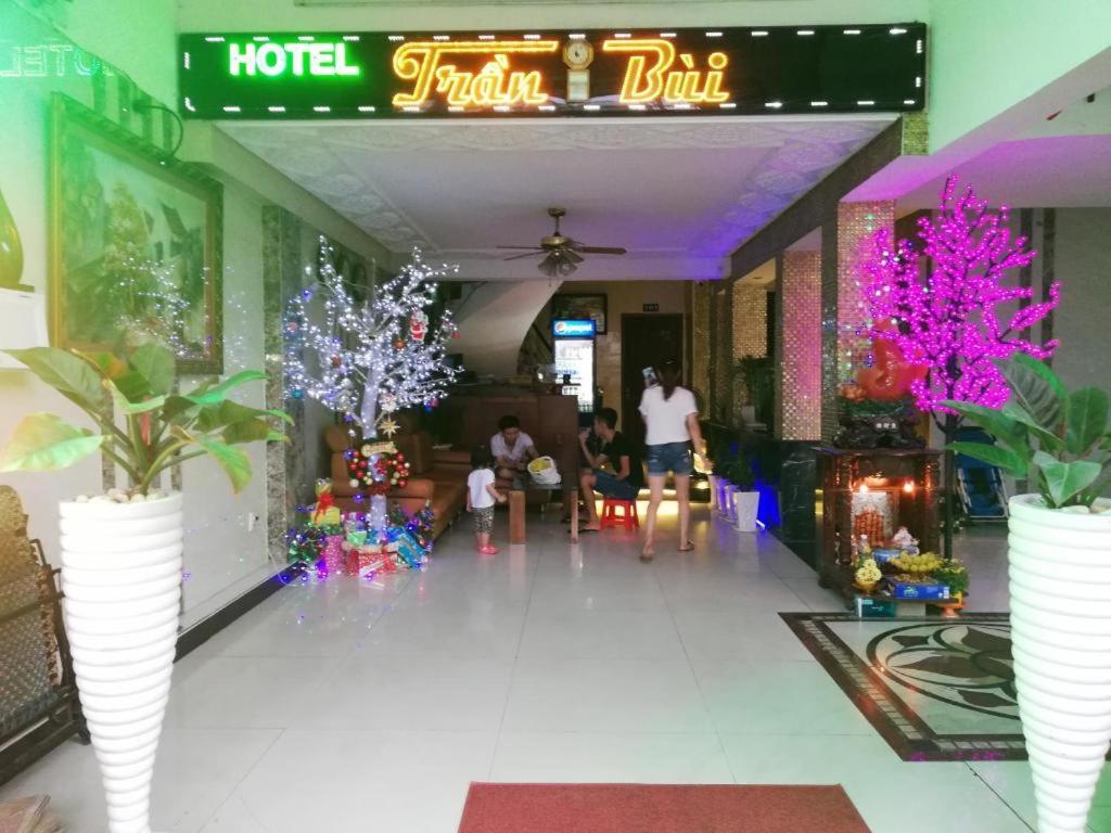 Tran Bui Hotel 240-242 Phan Xích Long, Q Phú Nhuận - by Bay Luxury