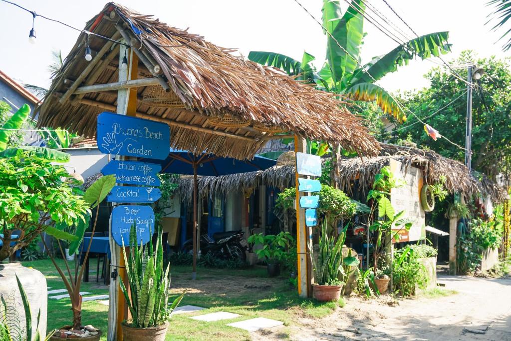 PHU0NG'S BEACH HOUSE photo 2