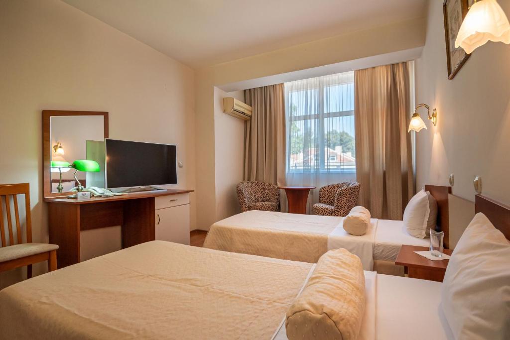Primavera 2 Hotel photo 3