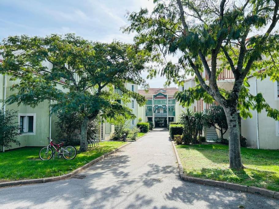 "VERT COSY" Appartement 5 personnes, vue dégagée sur le golf, accès parc aquatique photo 2