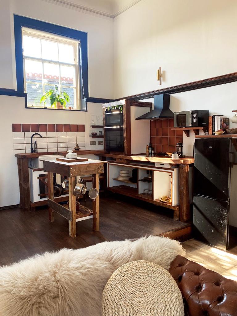 Spacious & Light Studio Loft photo 2