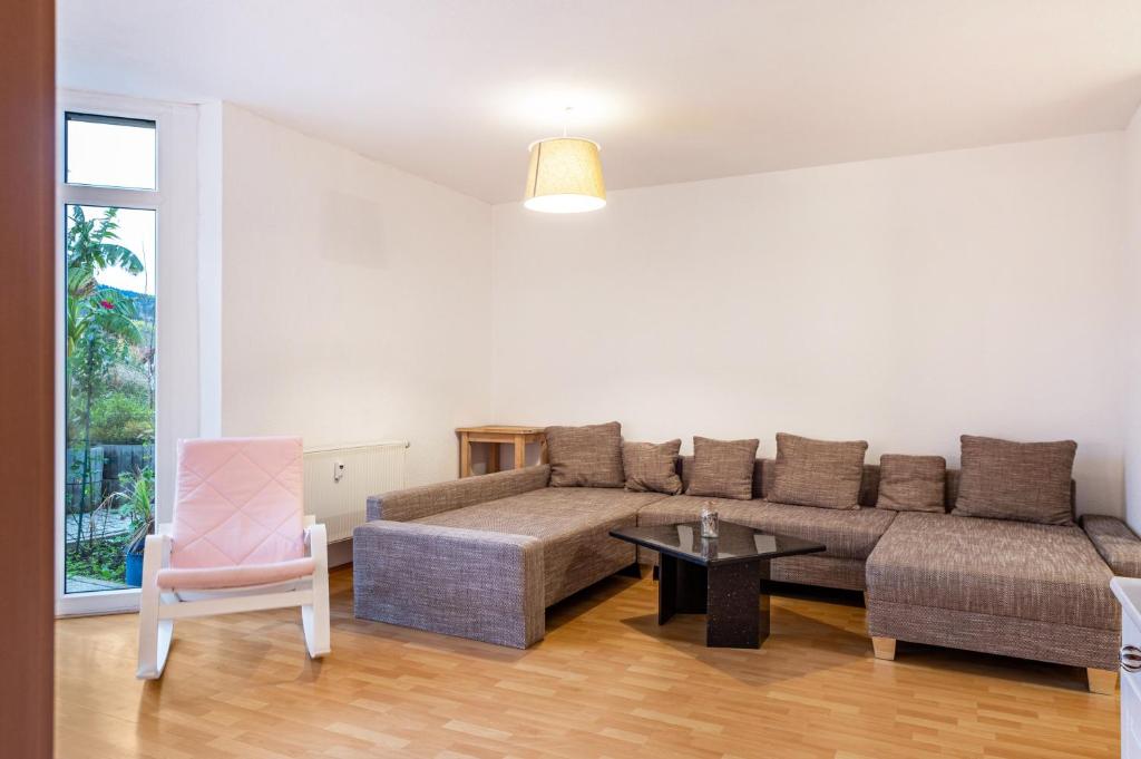 Haus Castellblick mit Garten photo 1