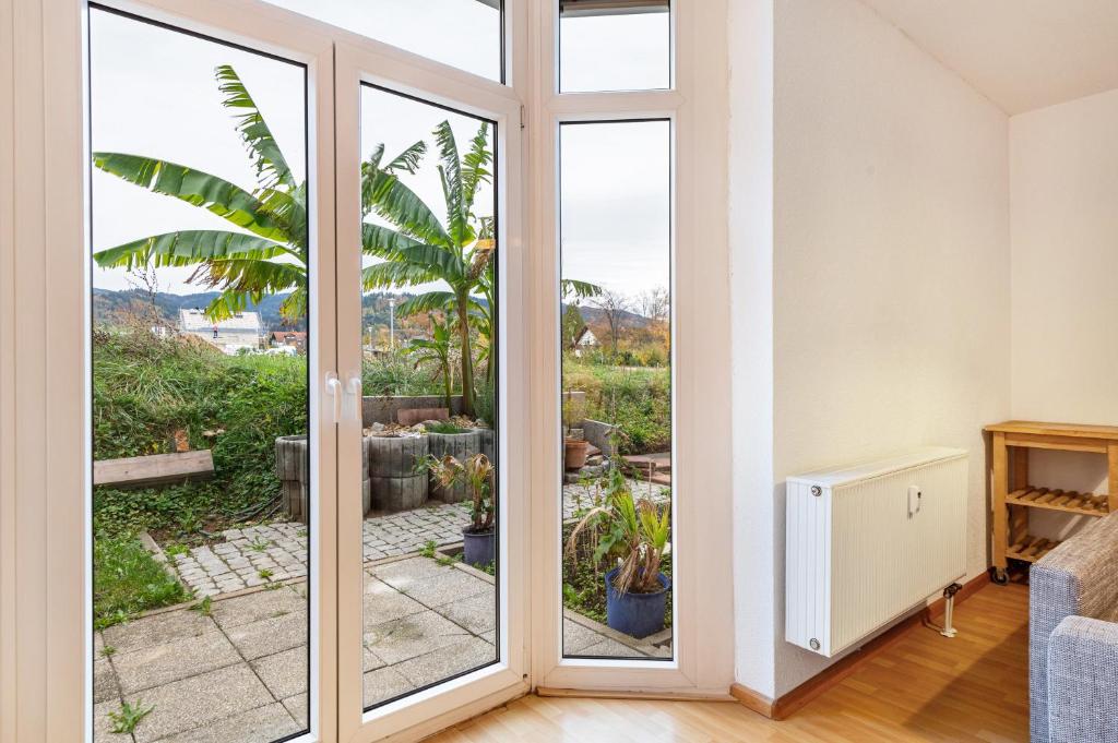 Haus Castellblick mit Garten photo 2