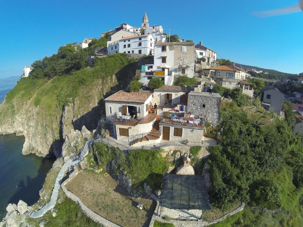 Old Town Vrbnik Villas photo 2