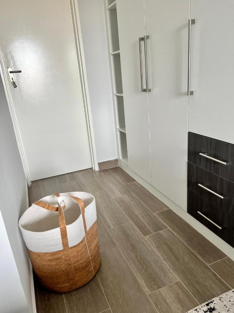 Sarona LoLa E206 photo 4