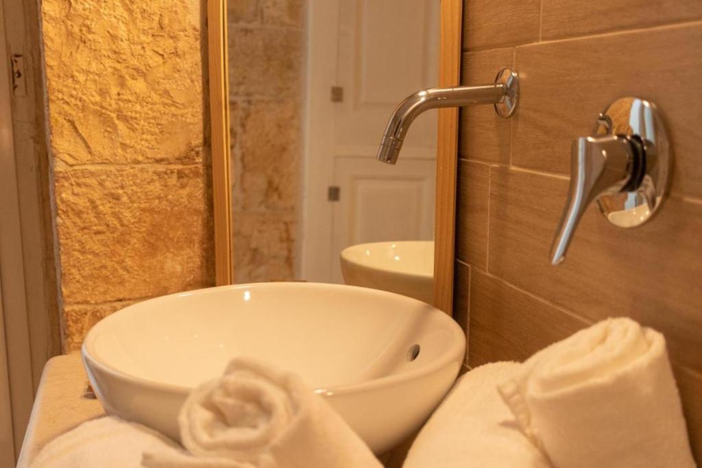 Mi Casa Luxury Suite - Room with Hydromassage Pool photo 4