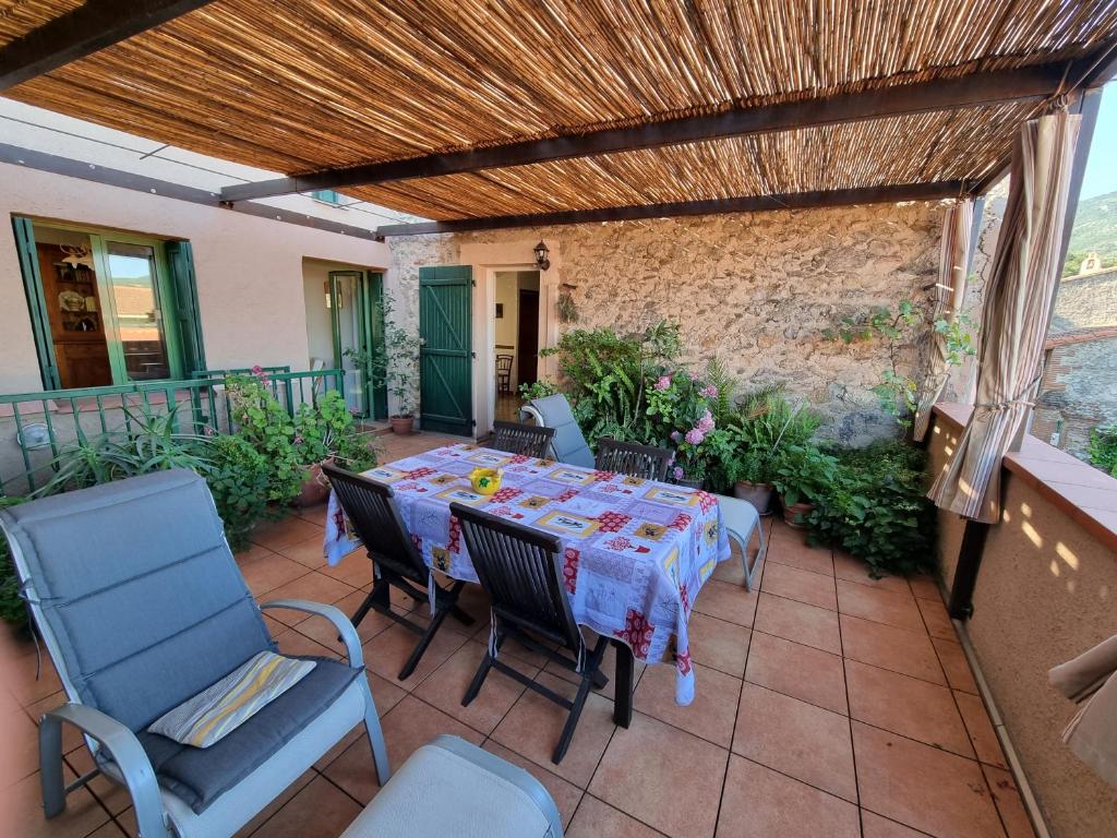 Maison de village Casa del Puig photo 1