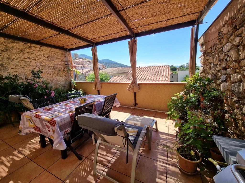 Maison de village Casa del Puig photo 2