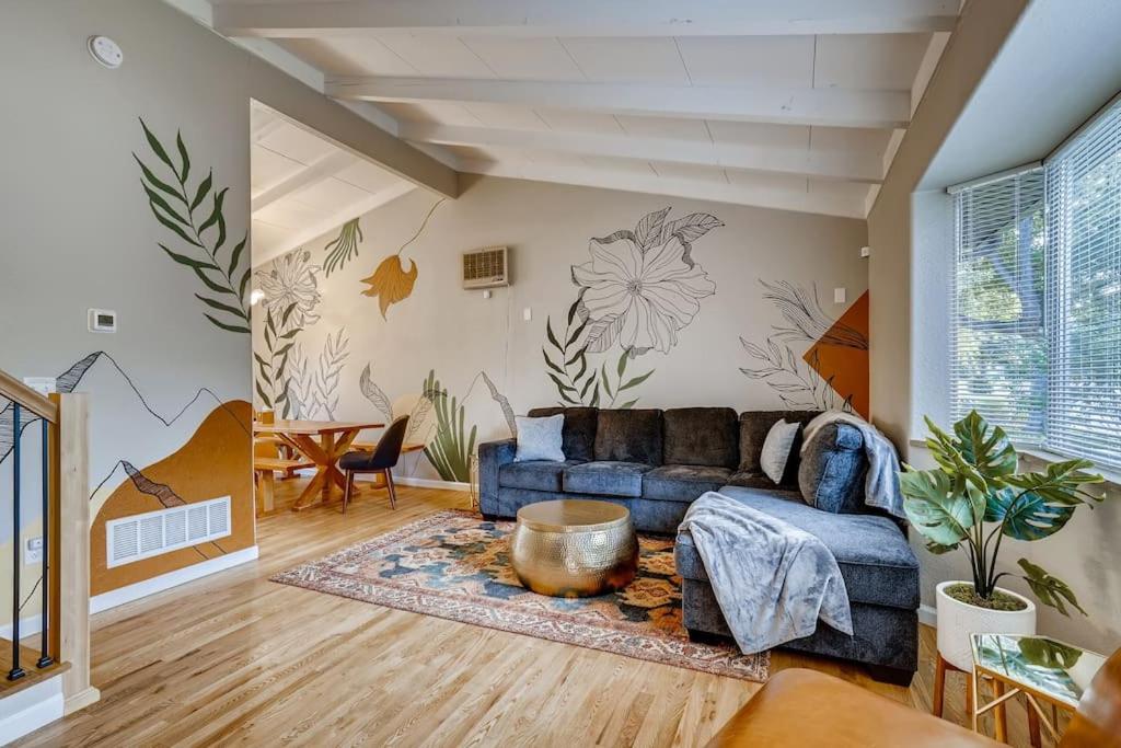 Close to Denver & Golden - Perfect for Groups image