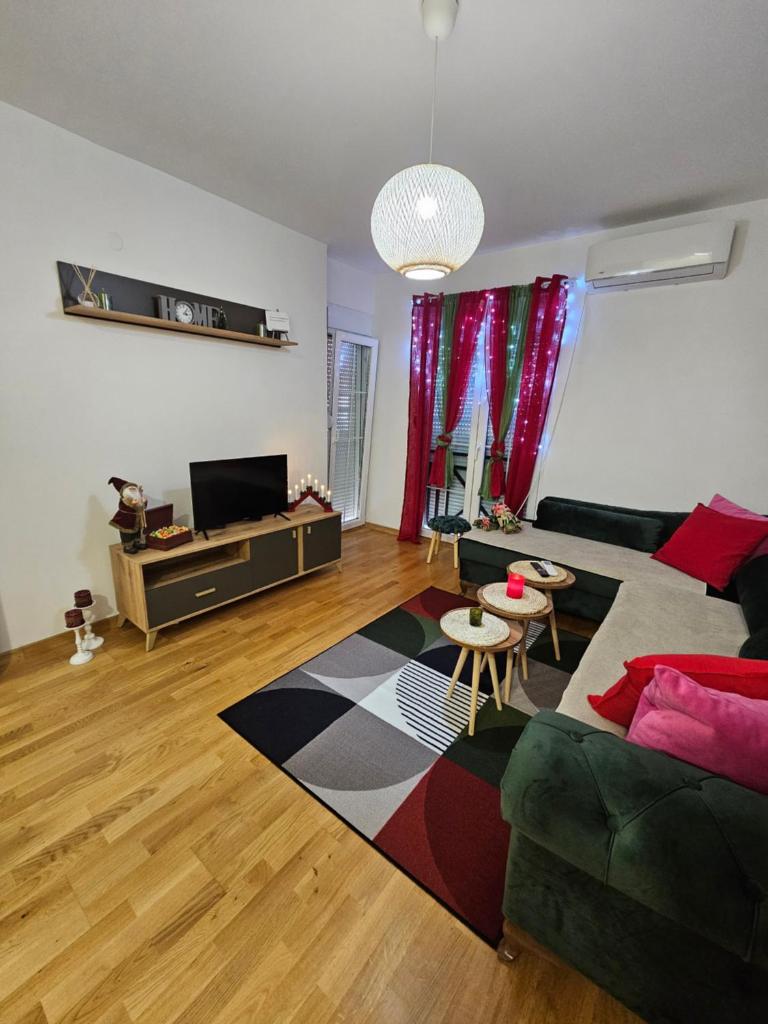 Apartman AURORA CETINJE photo 4