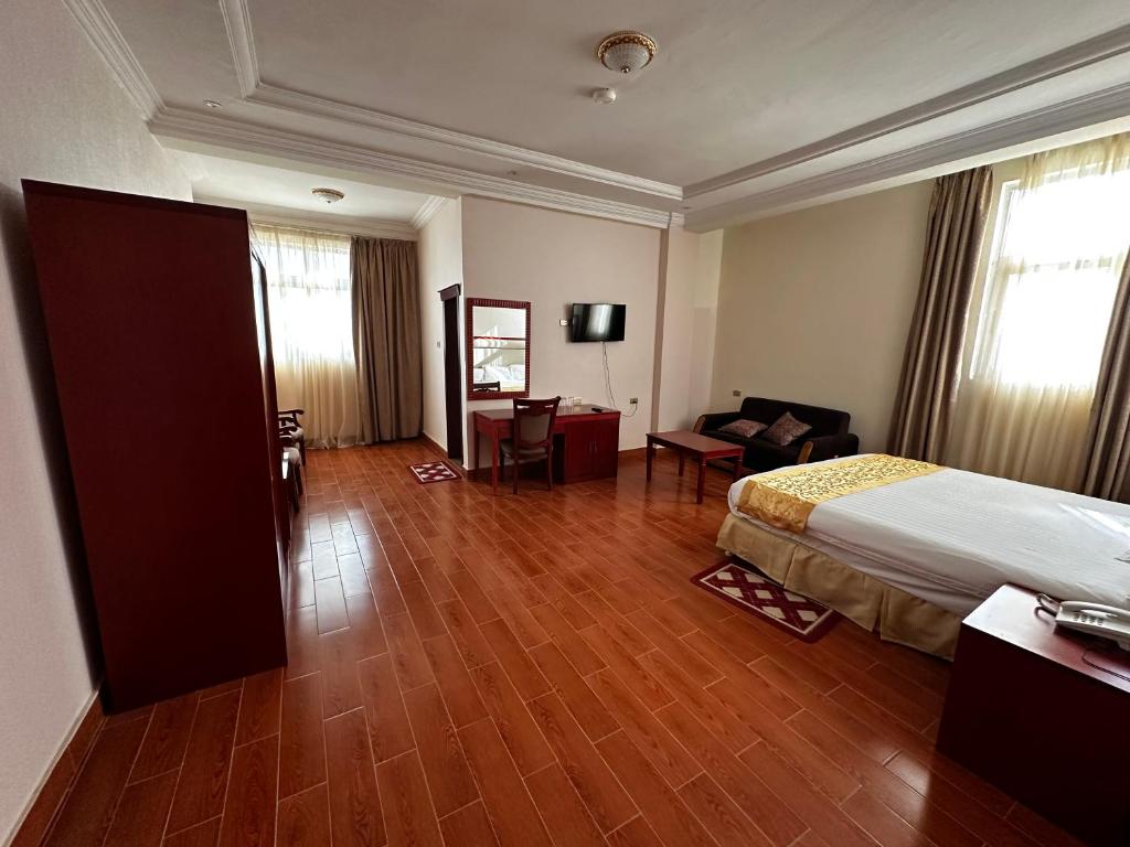 Consolar International Hotel photo 3