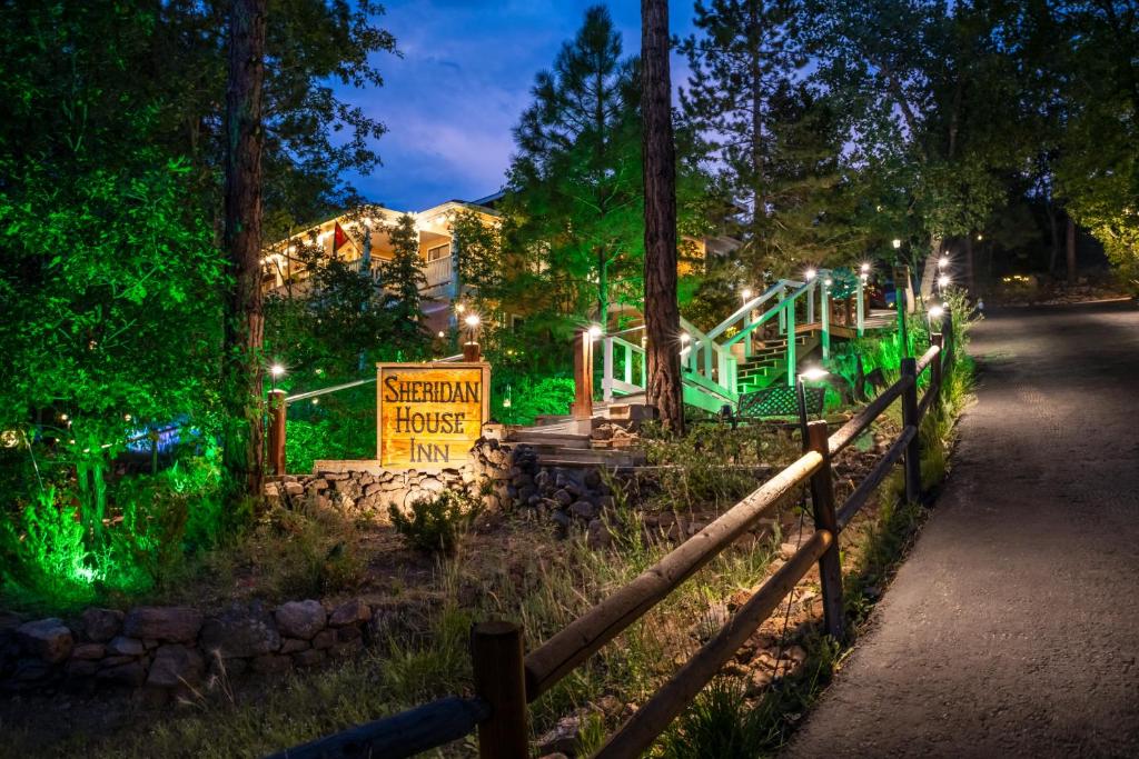 Sheridan House Inn - Adult Only image