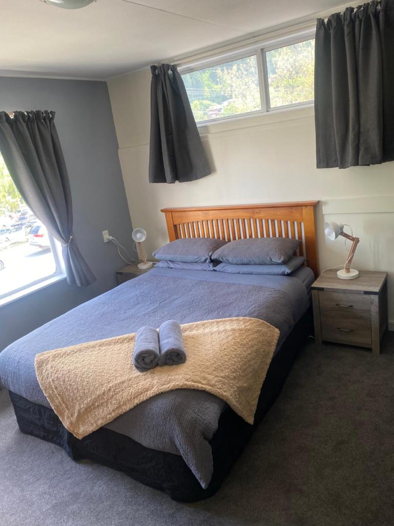 Alpine Lodge Queenstown photo 1