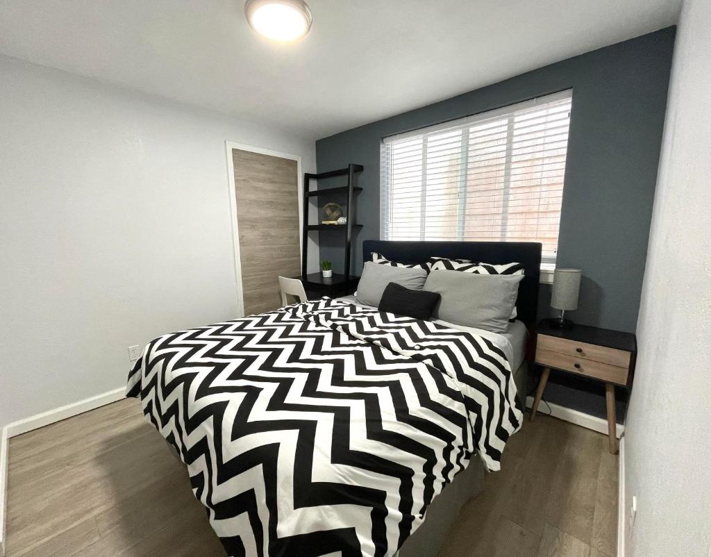 Golden Gate Park Sweet Home-2 bedrooms photo 2