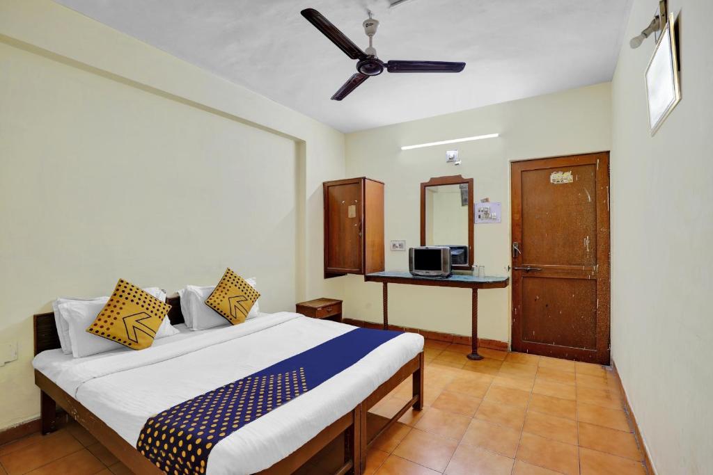 SPOT ON Hotel Krishna photo 3