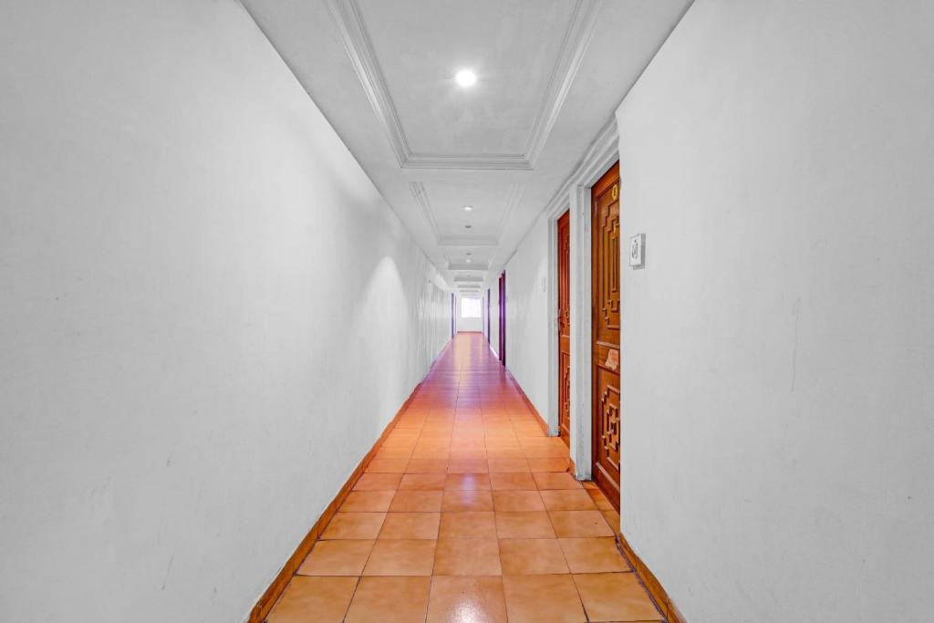 SPOT ON Hotel Krishna photo 2