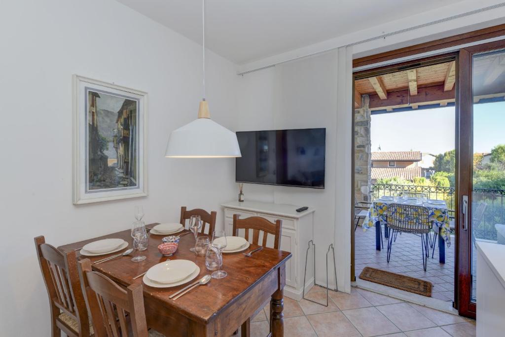 Casa Valtenesi photo 1