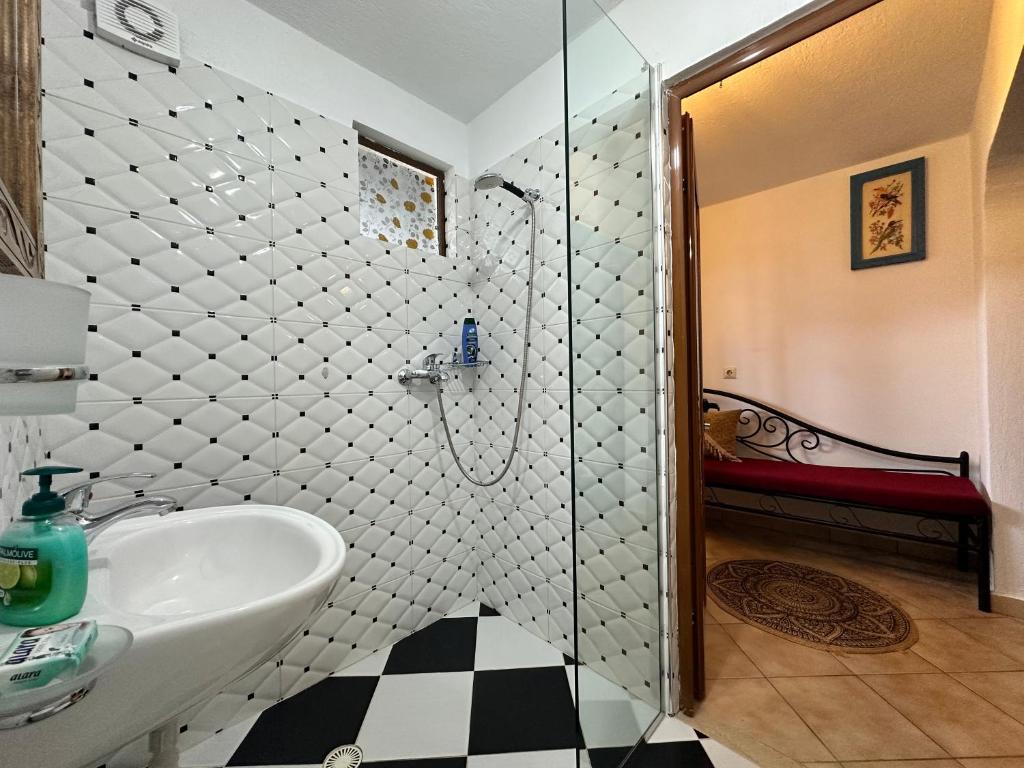 Guesthouse Mele photo 4