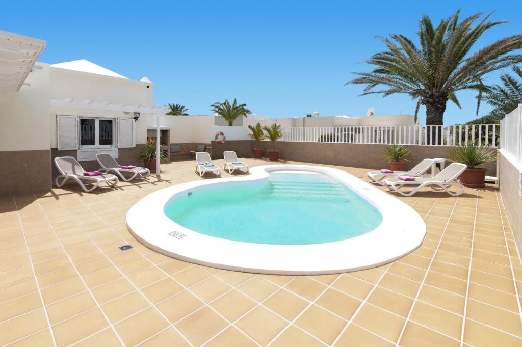 Villa Olivina 1 by Villa Plus photo 2