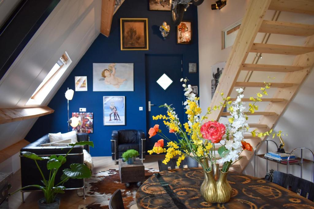 Stijlvol appartement 'Moto' in centrum Franeker. photo 2