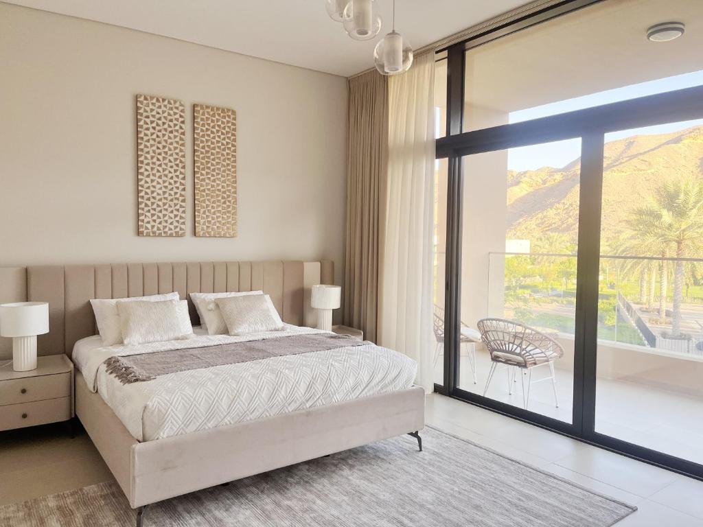 Luxury 4 bedroom Villa with Private Pool by GLOBALSTAY photo 4