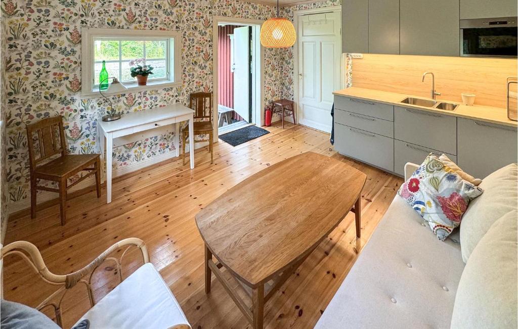 Lovely Home In Vdd With Wifi photo 2
