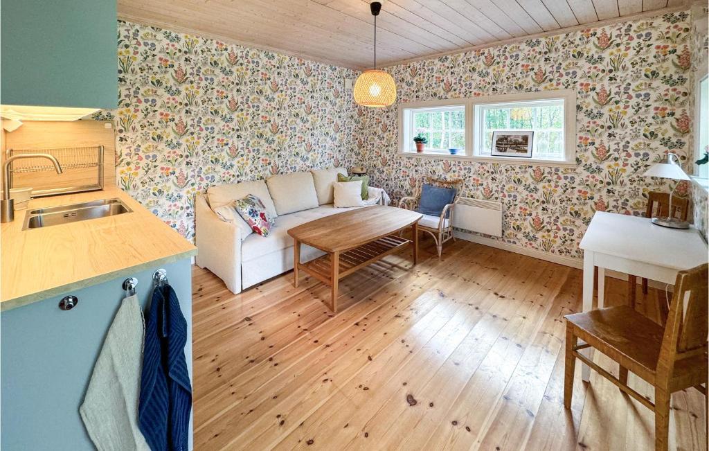 Lovely Home In Vdd With Wifi photo 3