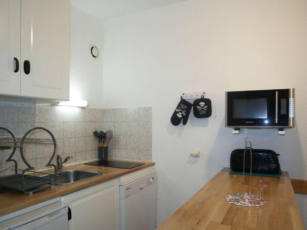 Appartement Les Orres, 1 pièce, 4 personnes - FR-1-322-129 photo 4
