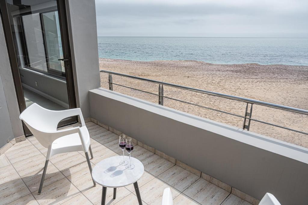 Beyond Beautiful Beach House photo 1
