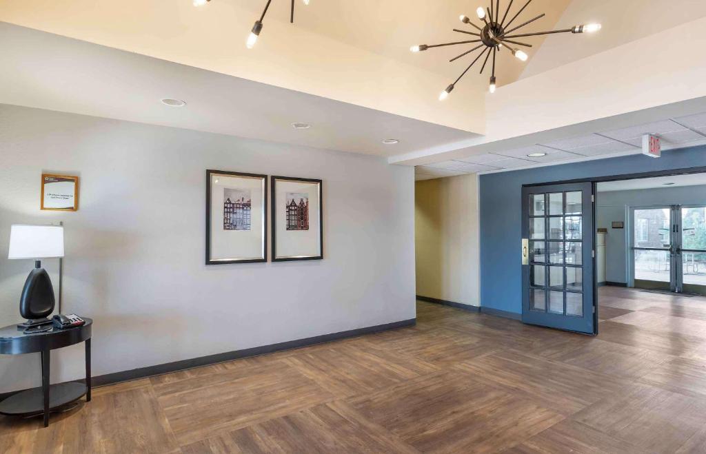 Extended Stay America Suites - Denver - Tech Center South - Greenwood Village photo 4