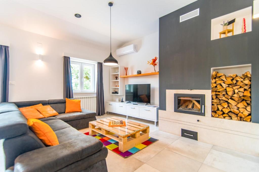 Villa Terezia by Villa Plus photo 3