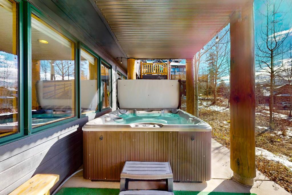 Sundance Mountain Retreat photo 1