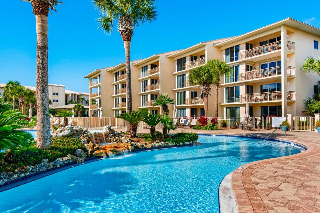 High Pointe 235 photo 2