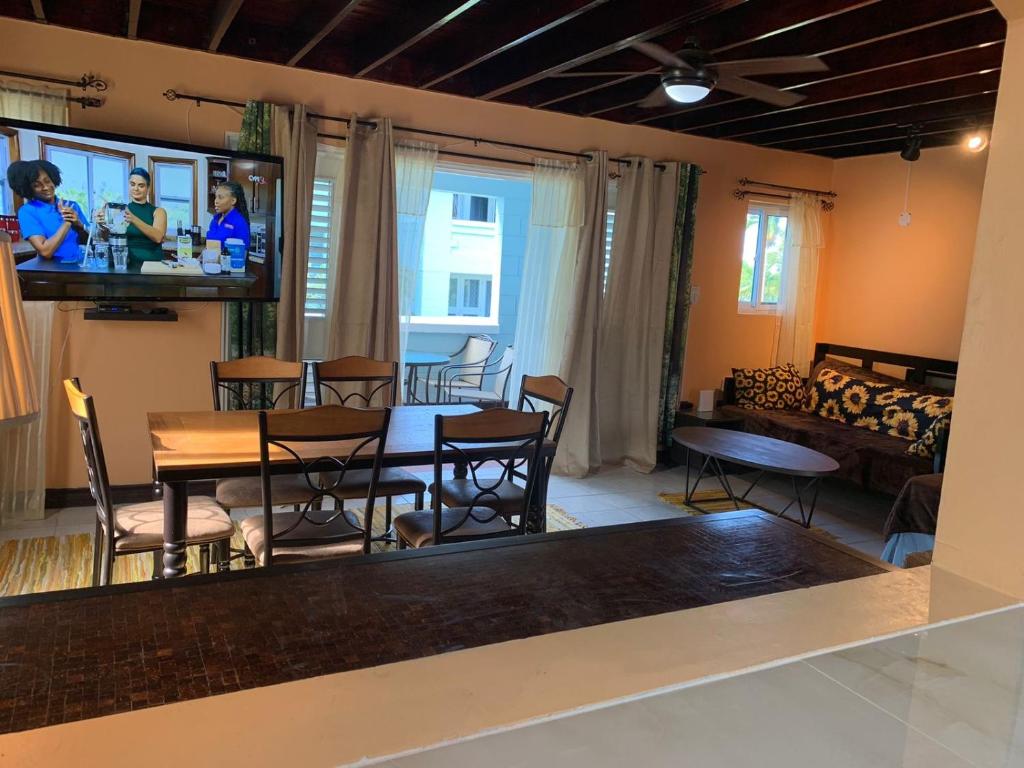 STUNNING 2 Bedroom House at Point Village Negril photo 2