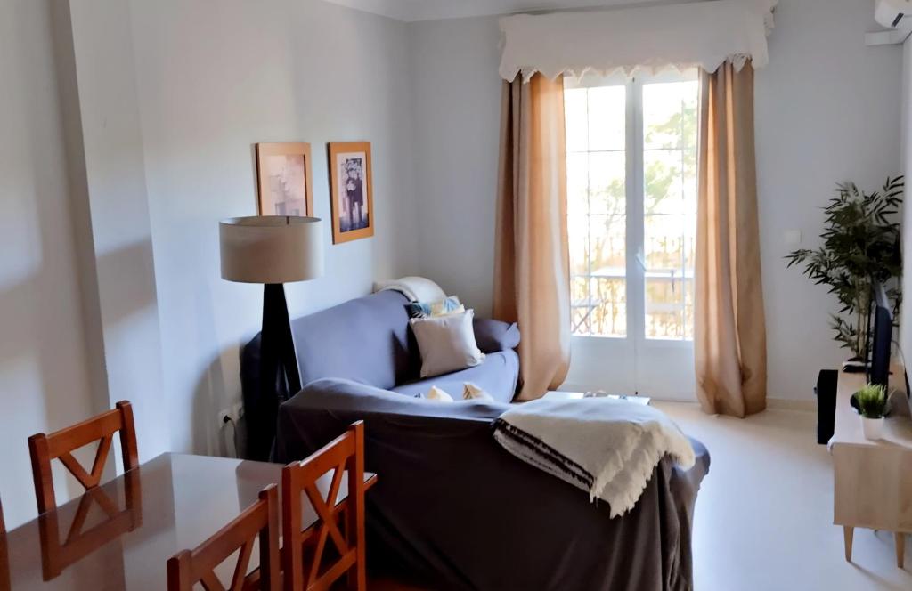 Apartamento de 3 habitaciones, zona muy tranquila a unos minutos de la playa photo 1