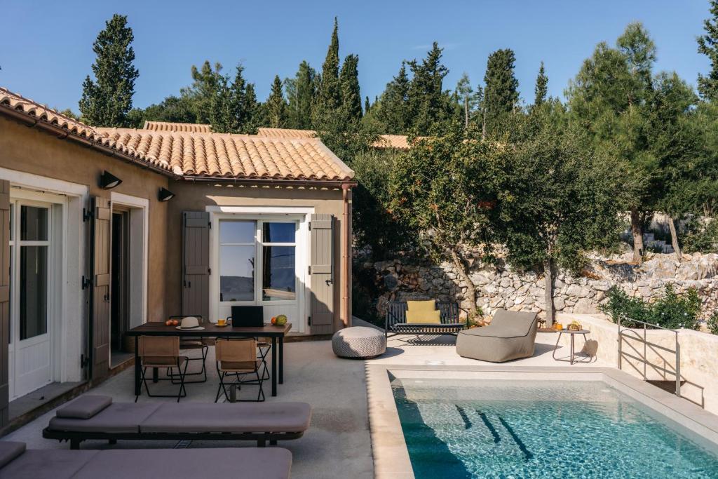 F Topia Villas photo 1