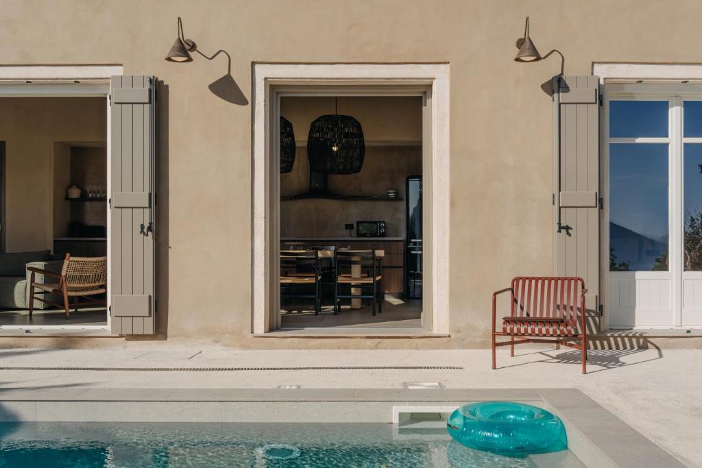 F Topia Villas photo 4