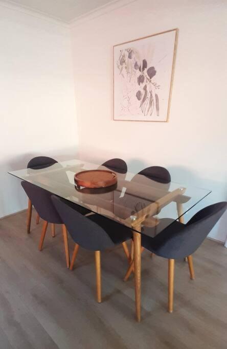 Spacious Unit in Convenient Location photo 3