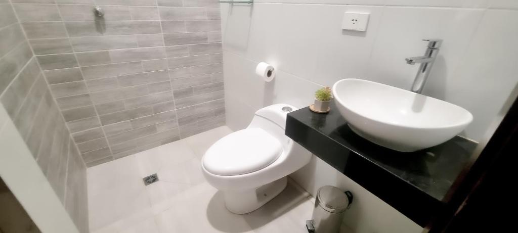 Suite Posada Express with Free Airport Shuttle photo 3