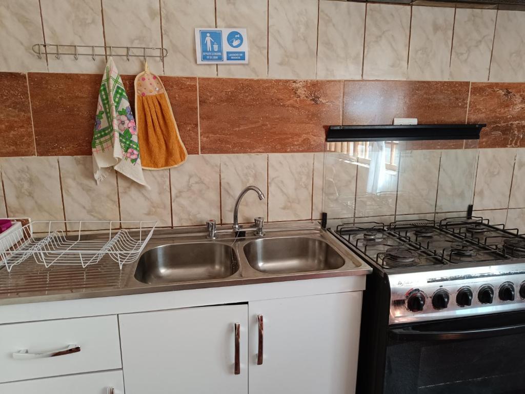 Hostal Ollague, habitaciones con baño privado photo 2