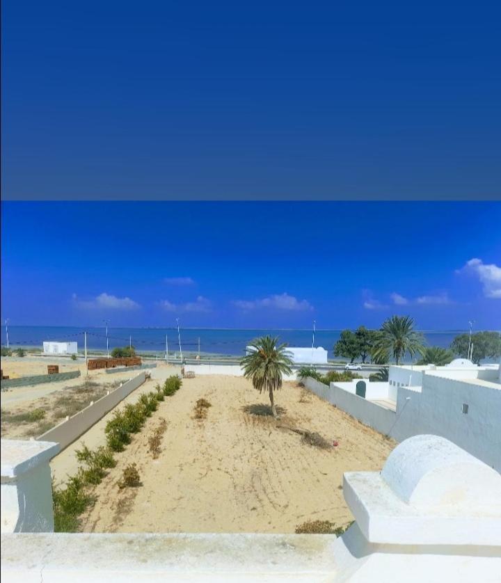 Appartement R9 face à la mer Houmt Souk