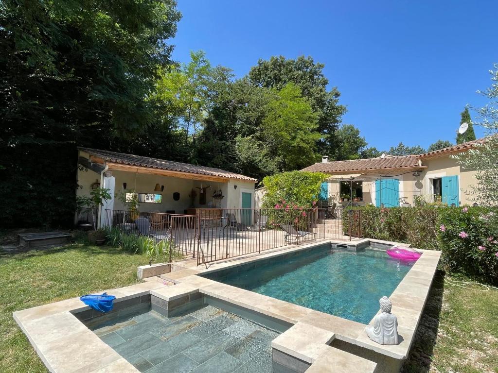 Villa La Ressourcerie a Saignon photo 1