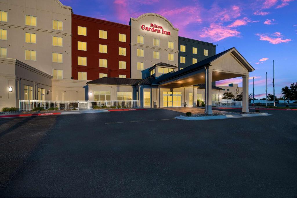 Hilton Garden Inn Omaha East/Council Bluffs photo 4