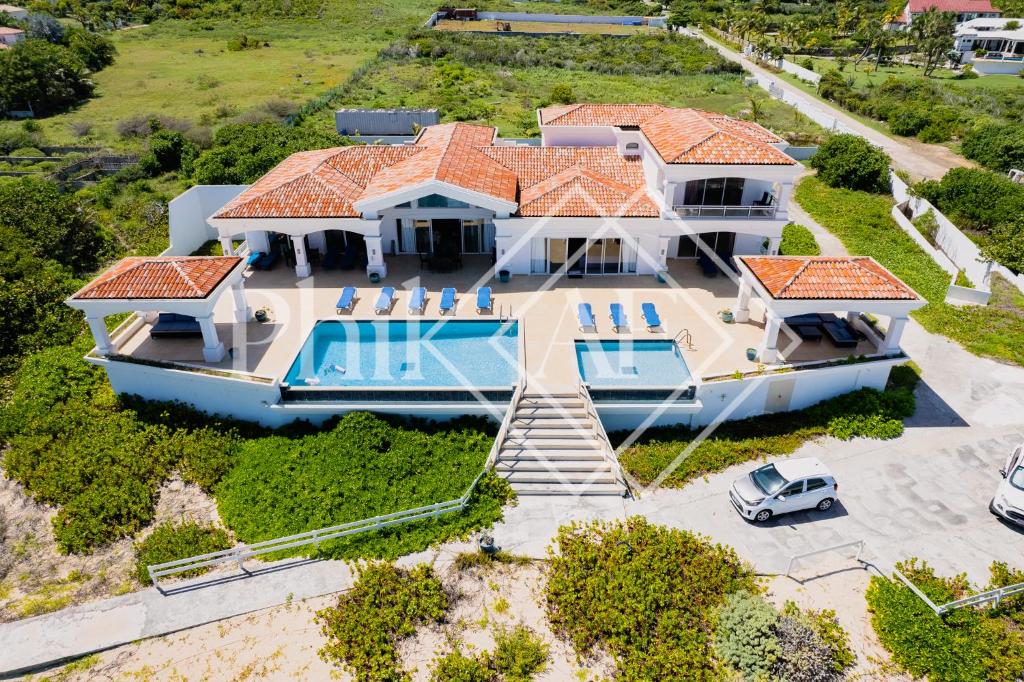10 bed-rooms luxury BEACH VILLA photo 1