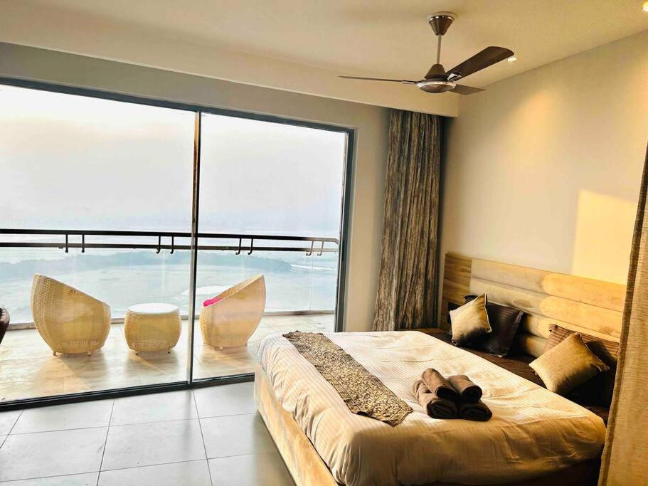 AmigosStay - High Rise Studio with river view. photo 1