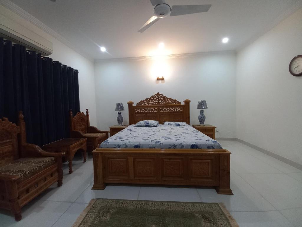 DHA 2 Villa, Near Giga Mall, Islamabad photo 2